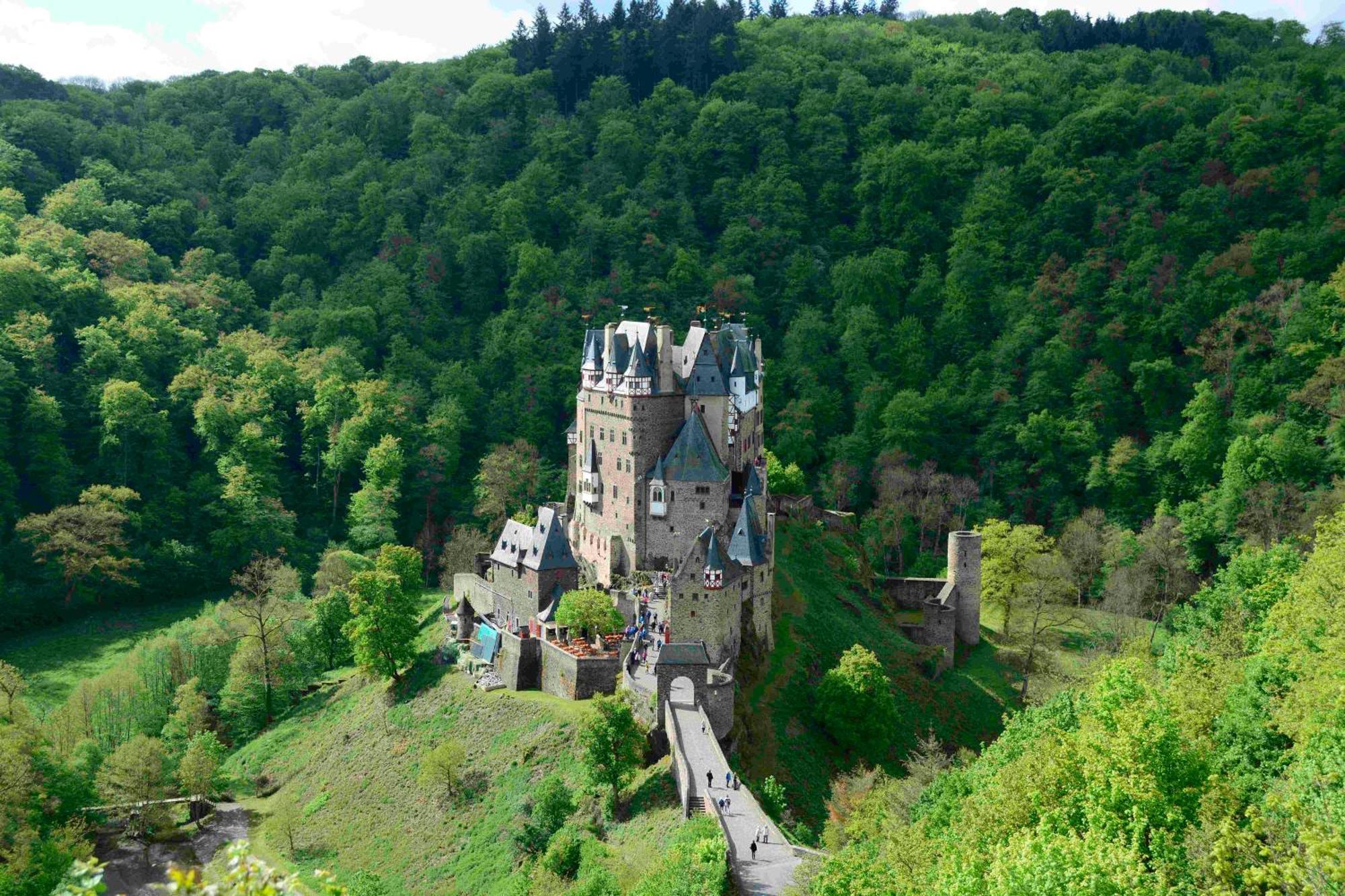 Stiftsherrenhaus Munstermaifeld ภายนอก รูปภาพ