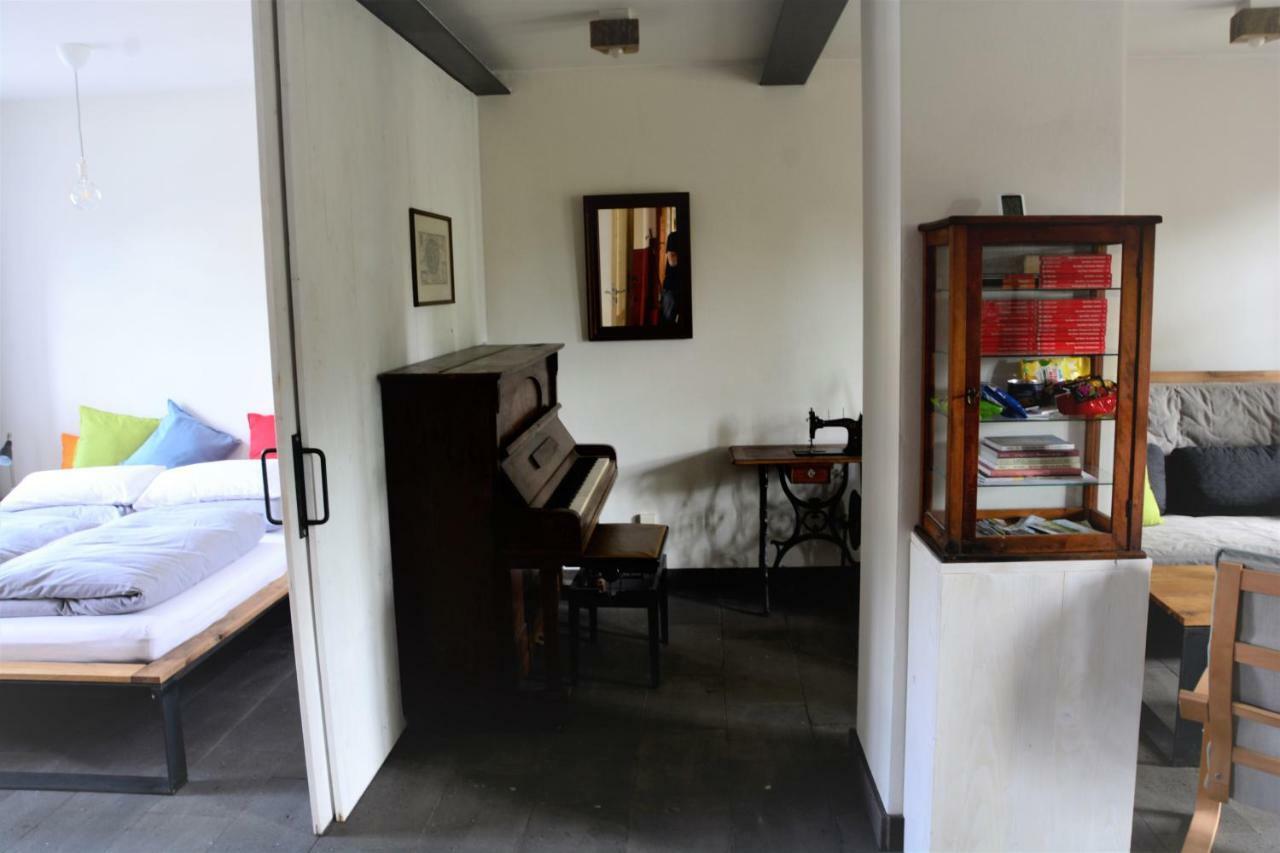 Stiftsherrenhaus Munstermaifeld ภายนอก รูปภาพ
