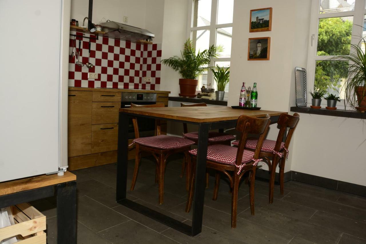 Stiftsherrenhaus Munstermaifeld ภายนอก รูปภาพ